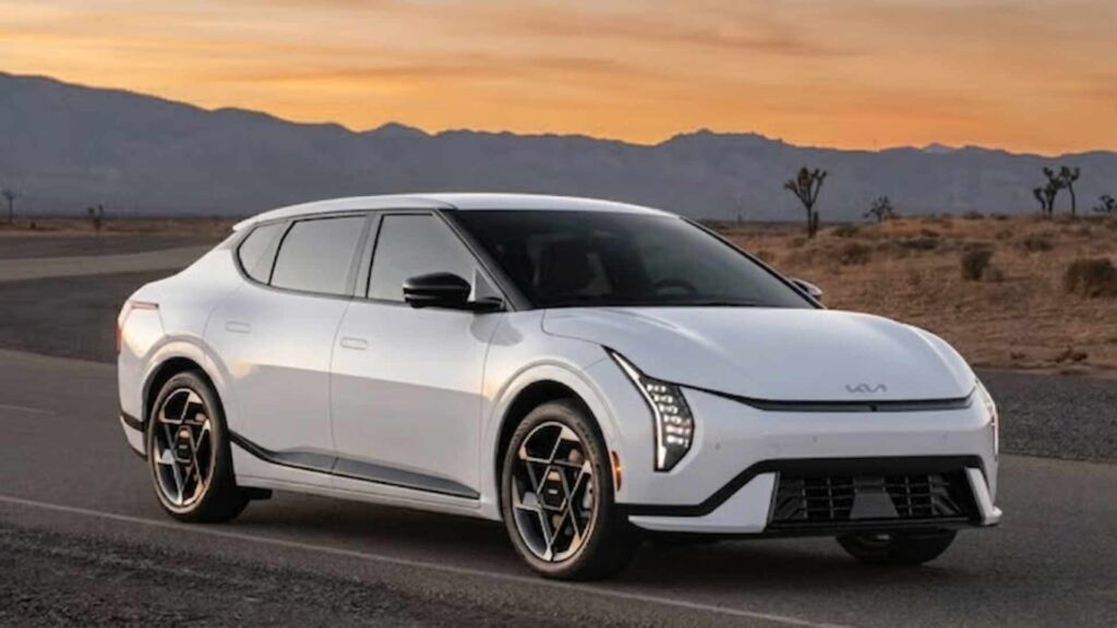 Kia EV4