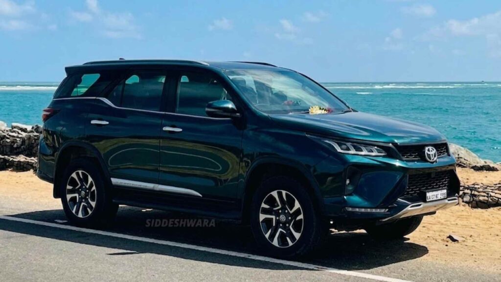 Toyota Fortuner Legender
